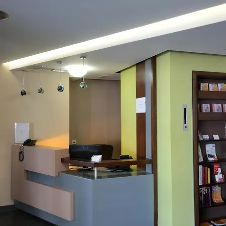 Citi Live Hotel 3*