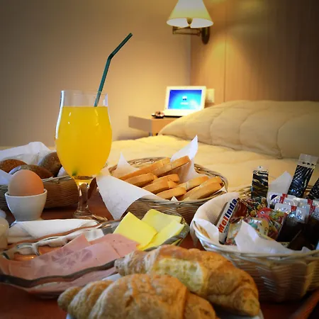 Hotel Citi Live